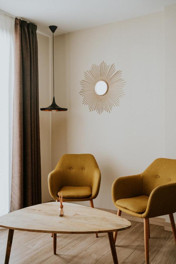 Apartamentos Levante - Mares Torre Del Mar Buitenkant foto