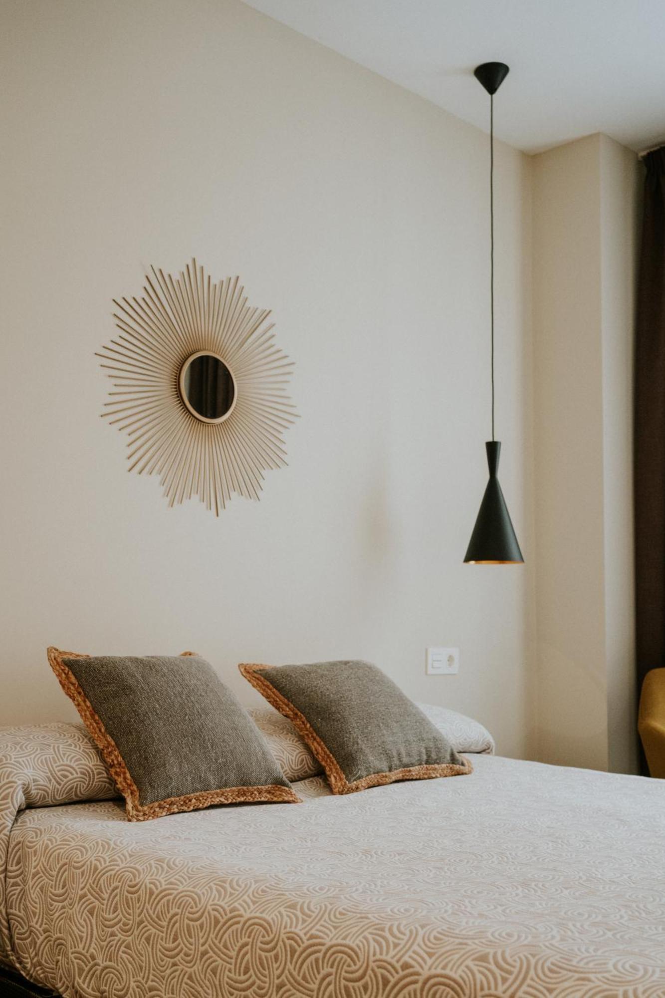 Apartamentos Levante - Mares Torre Del Mar Buitenkant foto