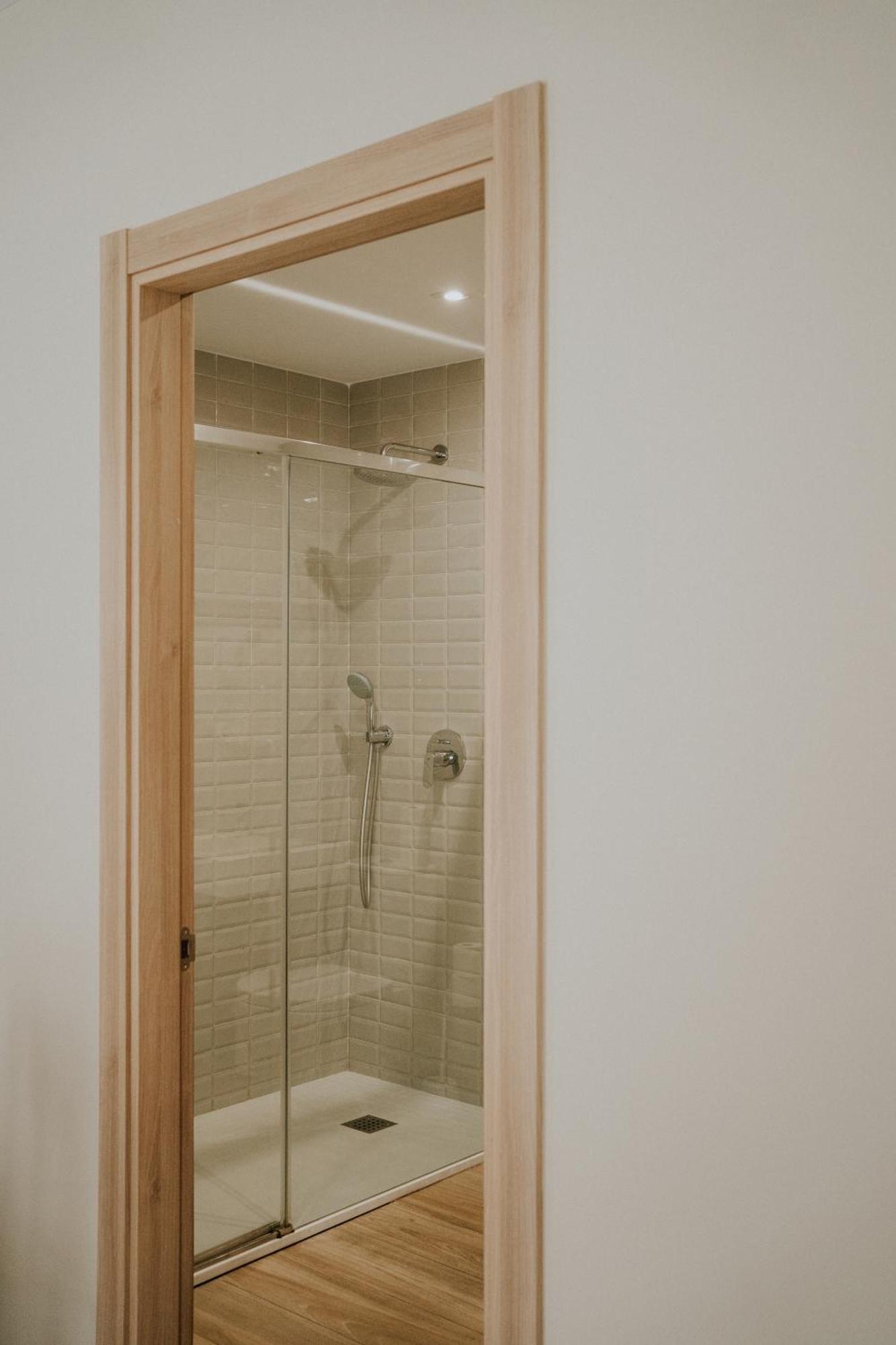 Apartamentos Levante - Mares Torre Del Mar Buitenkant foto